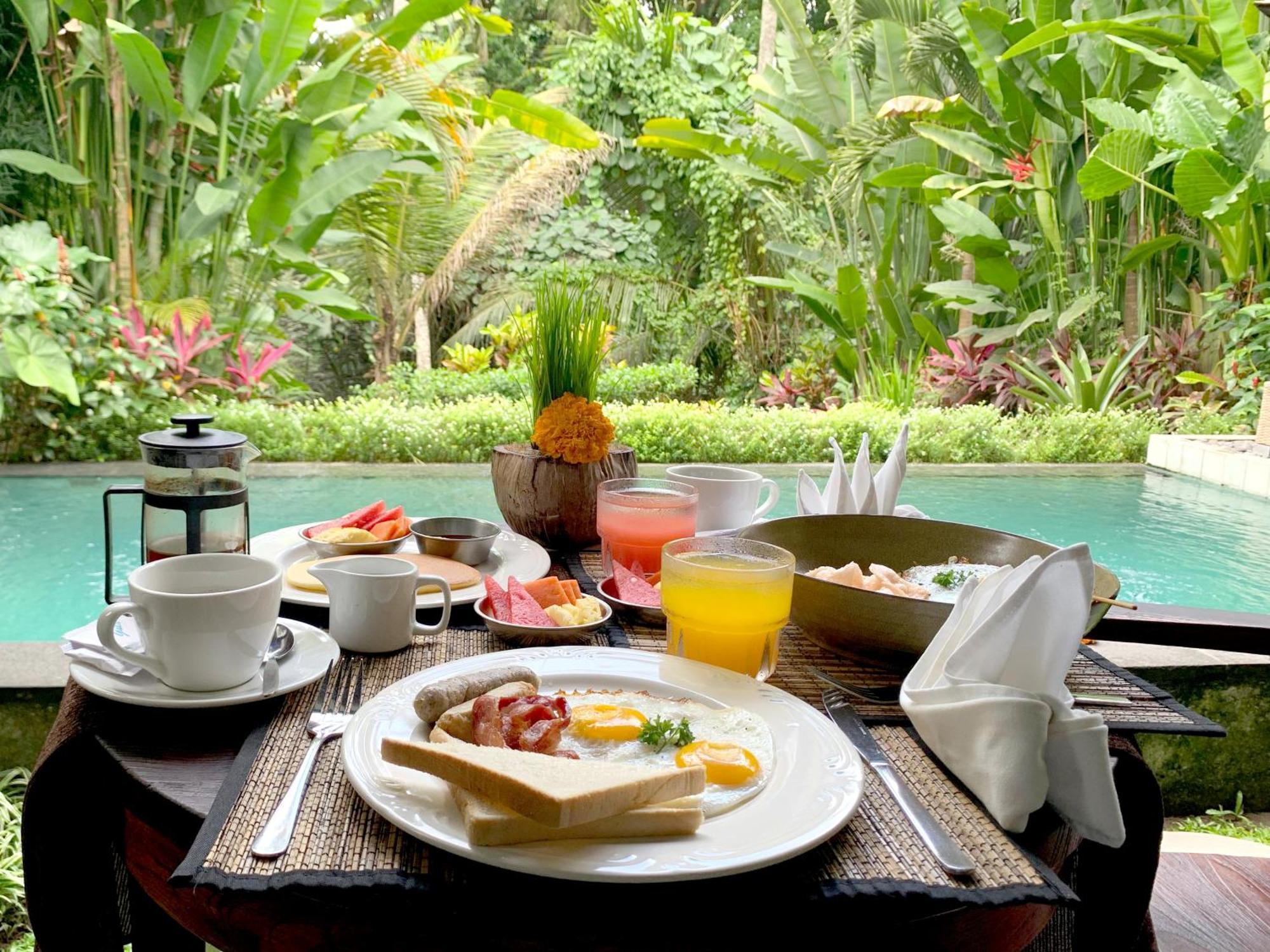 Poka Villa And Spa Ubud Exteriör bild